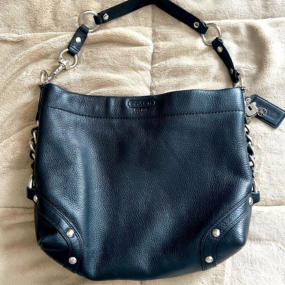 Coach shoulder bag OBO EUC